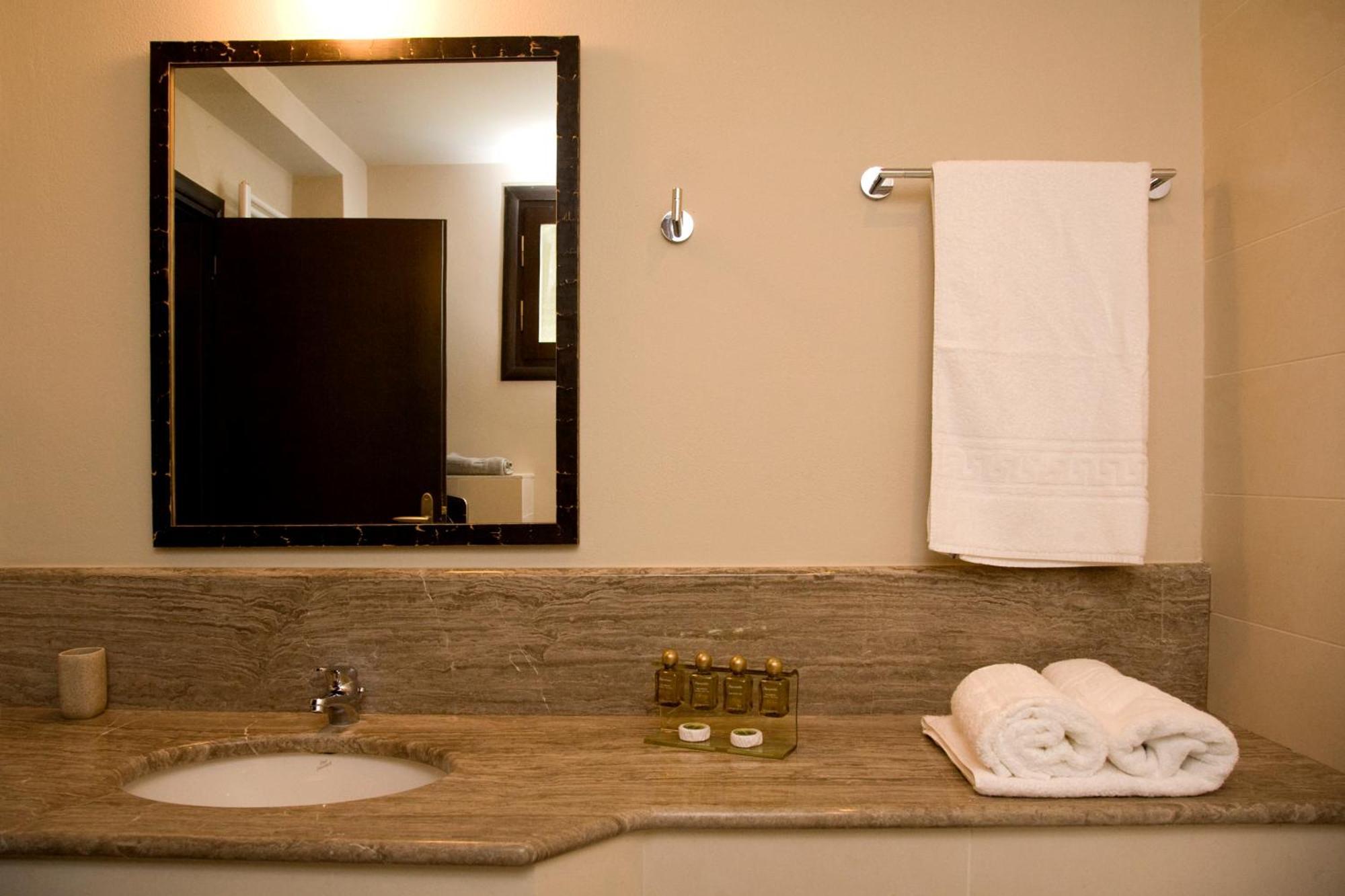 Guesthouse Vasiliki Steni Dhirfios Kamer foto