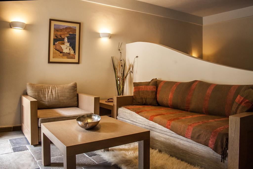 Guesthouse Vasiliki Steni Dhirfios Buitenkant foto
