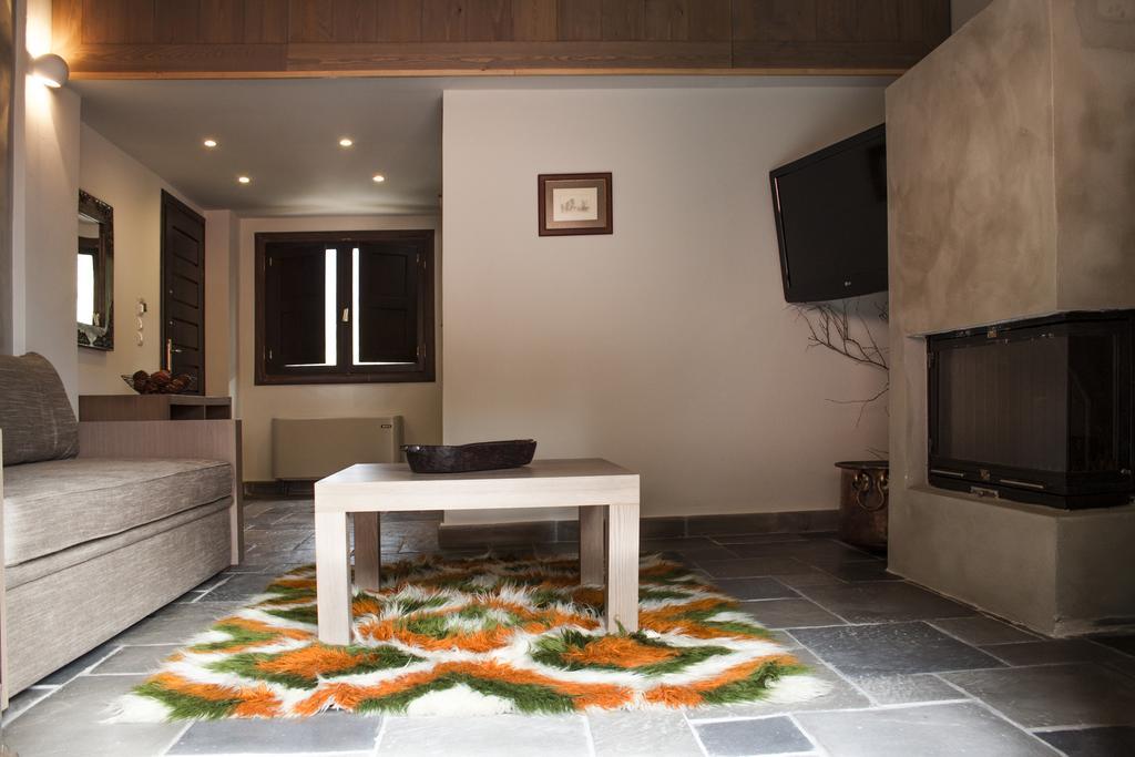 Guesthouse Vasiliki Steni Dhirfios Buitenkant foto